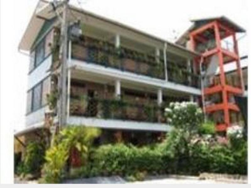 Hotel Baan Por Jai Ko Lanta Esterno foto