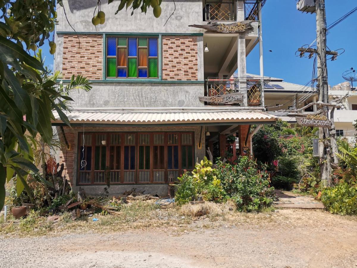 Hotel Baan Por Jai Ko Lanta Esterno foto